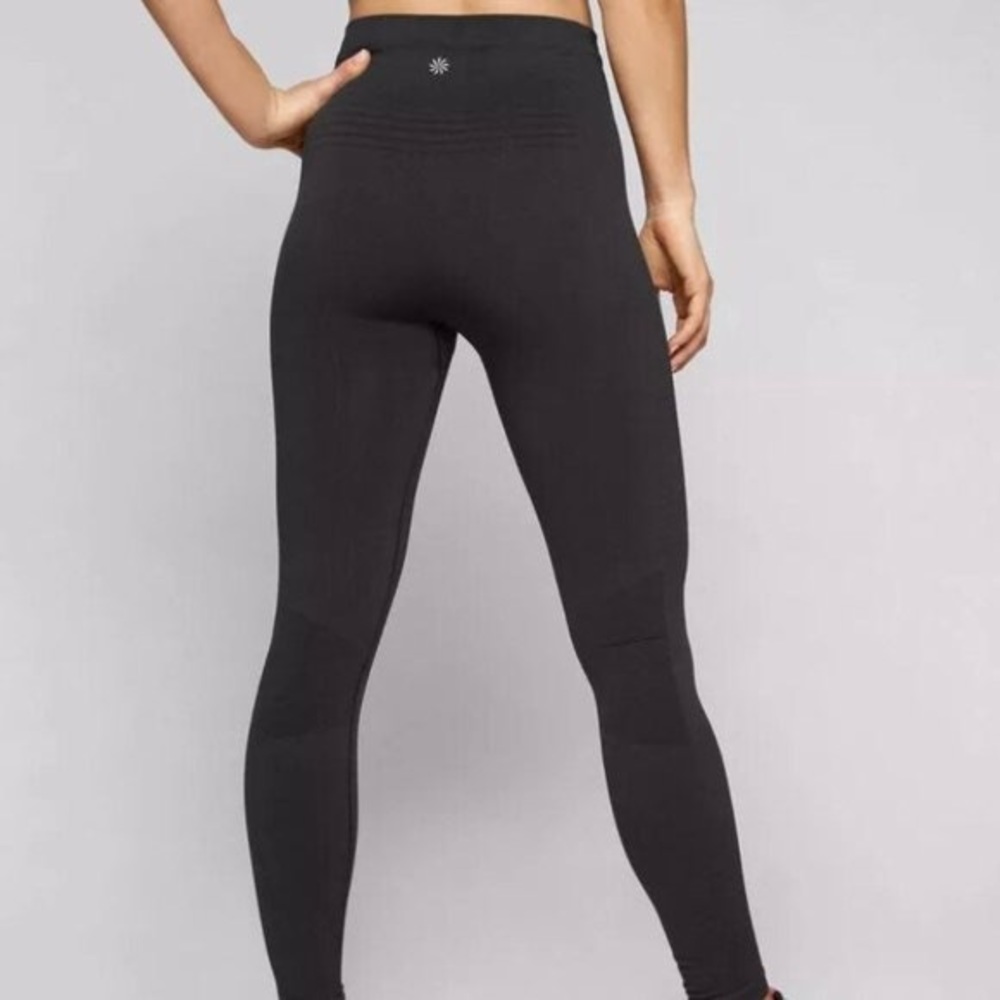 ATHLETA Seamless Black Training Tight/Legging EUC